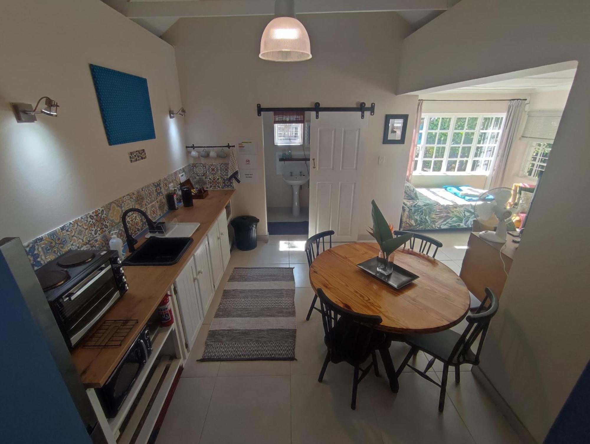 Paradise In The City - Cottage One Port Elizabeth Luaran gambar